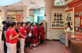 Phát huy vai trò của hướng dẫn viên du lịch trong quảng bá du lịch địa phương