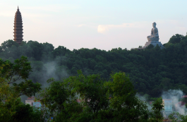 Điểm du lịch di tích quốc gia đặc biệt chùa Phật Tích 