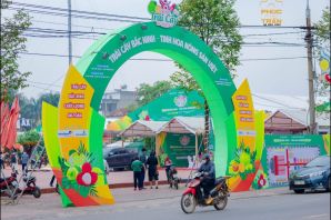 Tỉnh Bắc Ninh tổ chức xe miễn phí đưa đón khách tham quan lễ hội trái cây năm 2025