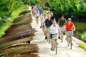 Khách quốc tế đến Việt Nam tháng 9 và 9 tháng năm 2014