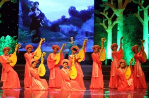 Xây dựng đời sống văn hóa từ phong trào văn nghệ quần chúng 