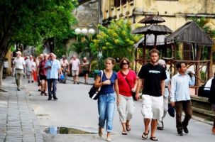 Ngành du lịch Việt Nam tiếp tục “gặt vàng” dịp Tết Ất Mùi 2015