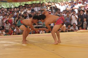 NHỮNG NÉT ĐẶC SẮC TRÊN “ĐẤT VẬT” BẮC GIANG 