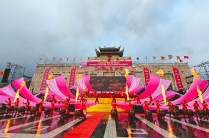 Khai mạc Tuần Văn hóa - Du lịch và khai hội Xuân Tây Yên Tử: Góp phần định vị thương hiệu du lịch Bắc Giang