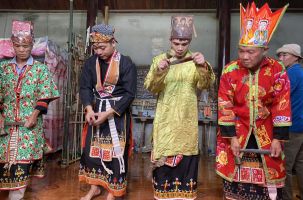 TỤC CẤP SẮC CỦA NGƯỜI DAO