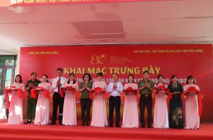 Khai mạc Trưng bày kỷ niệm 80 năm Ngày truyền thống Công an nhân dân Việt Nam (19/8/1945 – 19/8/2025) và 20 năm Ngày hội toàn dân bảo vệ an ninh Tổ quốc (19/8/2005-19/8/2025)