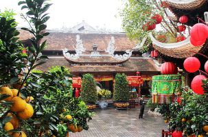 Đẩy nhanh quy hoạch, xây dựng cơ sở sinh hoạt tín ngưỡng đền bà Chúa Then