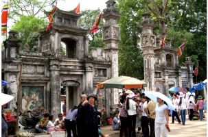 Về nơi khởi đầu của tục thờ Thánh Mẫu Thượng ngàn