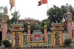 Đền Nguyệt Hồ - Điểm du lịch Văn hóa tâm linh