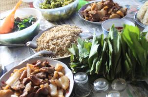 Trứng kiến, món độc lạ của núi rừng Lục Ngạn