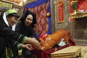 PHONG TỤC CƯỚI HỎI NGƯỜI NÙNG HUYỆN LỤC NGẠN