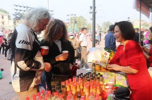 Sức hút của Hội chợ cam, bưởi và Tuần du lịch năm 2024