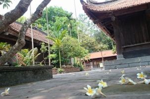  HÀNH TRÌNH DU LỊCH THEO DẤU CHÂN PHẬT HOÀNG