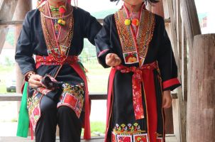 Nét độc đáo trong trang phục người Dao tại Sơn Động