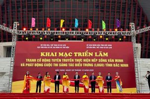 Khai mạc Triển lãm tranh cổ động tấm lớn và phát động Cuộc thi sáng tác Biểu trưng (logo) tỉnh Bắc Ninh