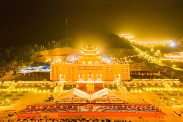 Đêm Tây Yên Tử - Nguyễn thành Sơn