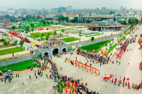 LH thành Xương Giang - Nguyễn thành Sơn