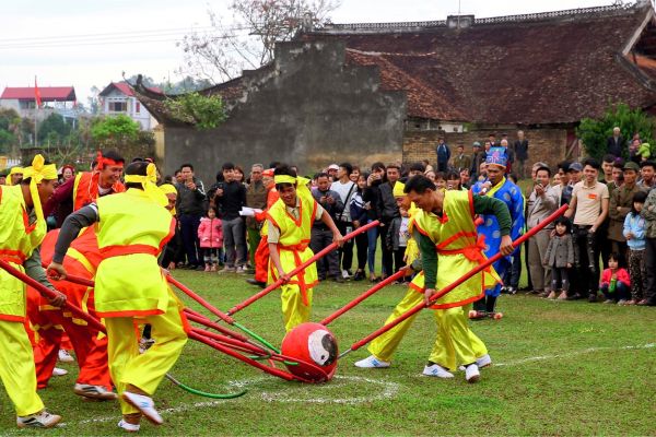 Hội cướp cầu đình Nội - Vương Lâm