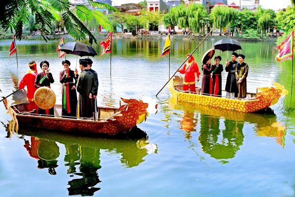 Quan họ ngày xuân - Hoàng Thương