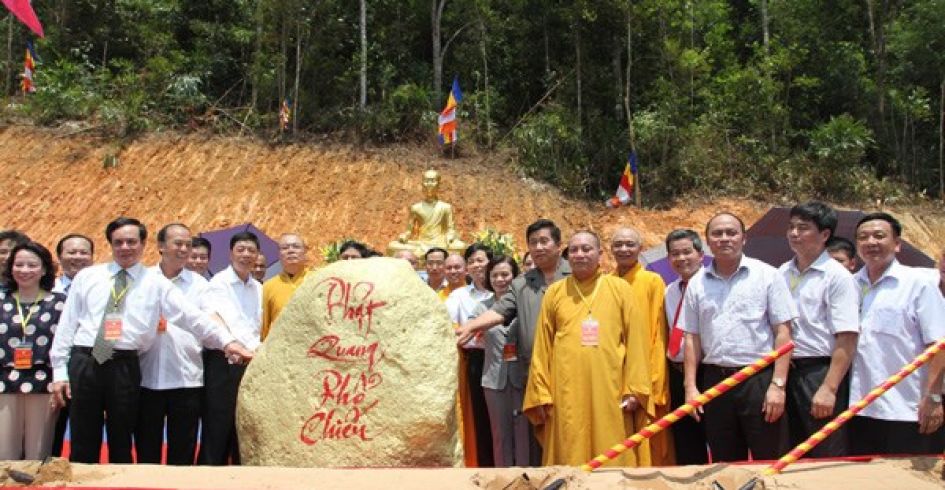 Tây Yên Tử: Khu văn hóa tâm linh với 108 ngọn tháp