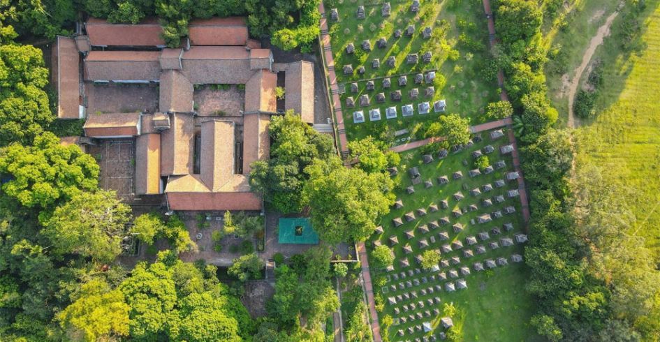 Chiêm ngưỡng ngôi chùa cổ vùng Kinh Bắc có vườn tháp lớn nhất Việt Nam