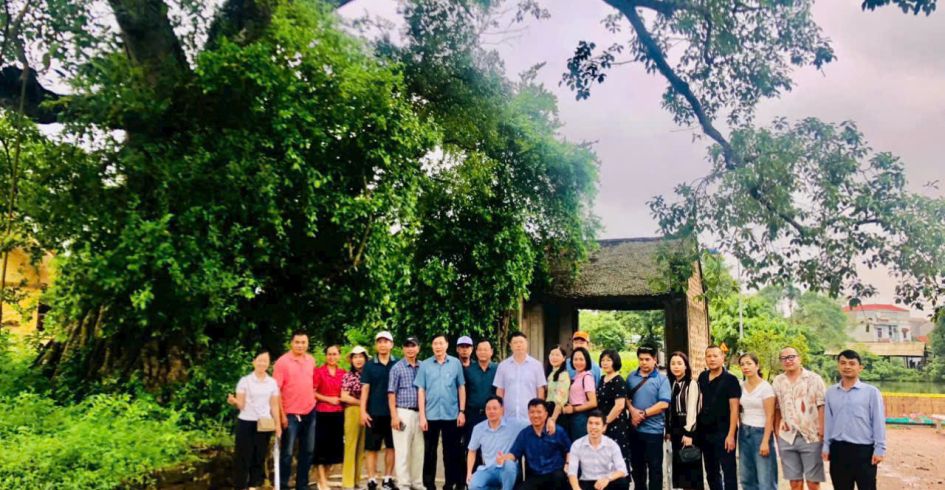 Khảo sát làng cổ Đường Lâm (Sơn Tây – Hà Nội) nhằm phát triển du lịch làng cổ Thổ Hà