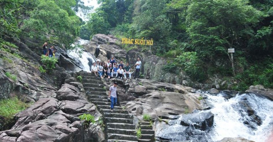 Kỳ vỹ suối Mỡ Bắc Giang