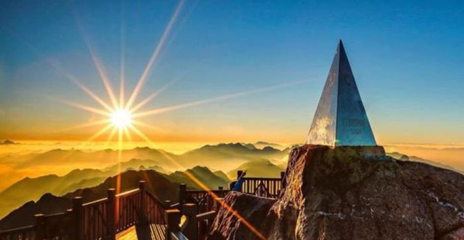 Khám phá 6 đỉnh núi cao, huyền bí nhất Việt Nam ở Lai Châu