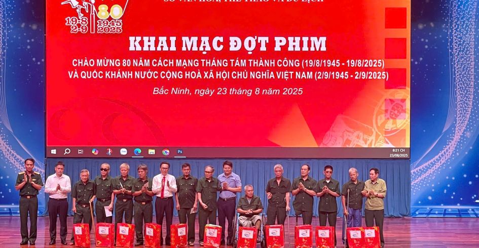 Bắc Ninh khai mạc Đợt phim kỷ  niệm 80 năm Cách mạng Tháng Tám và Quốc khánh 2/9