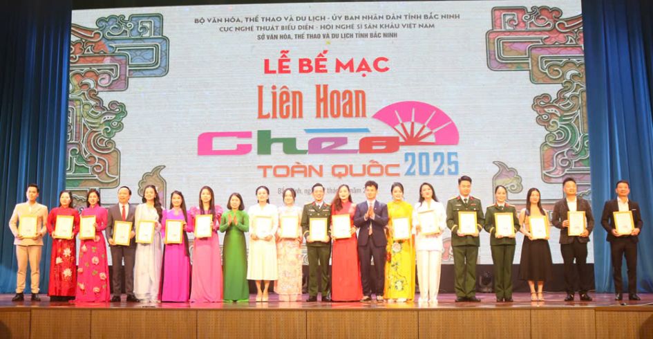 Trao 35 Huy chương Vàng tại Liên hoan Chèo toàn quốc 2025