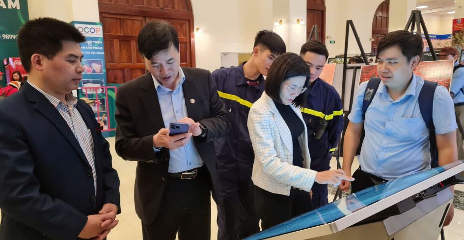 Tập trung chuyển đổi số trong lĩnh vực Văn hoá, Thể thao và Du lịch