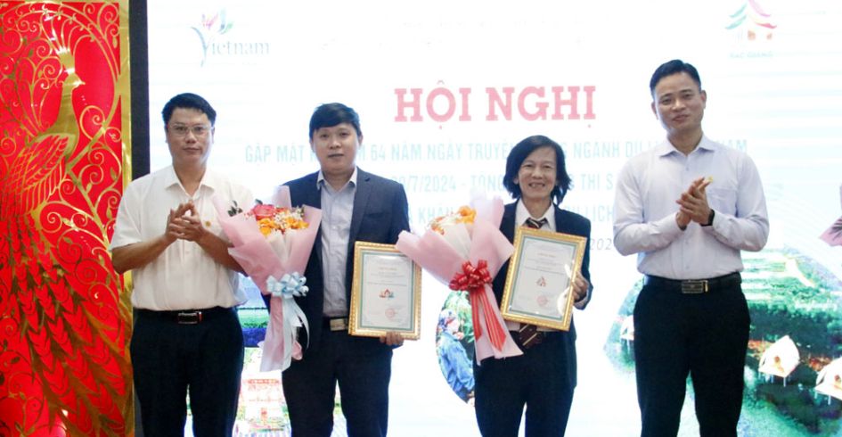 Trao giải cuộc thi sáng tác biểu trưng và khẩu hiệu du lịch tỉnh Bắc Giang