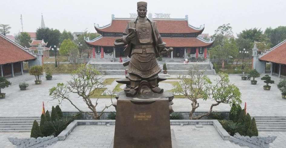 Điểm du lịch đền thờ Thái úy Lý Thường Kiệt