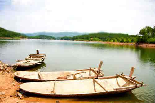 Bình yên Khuôn Thần