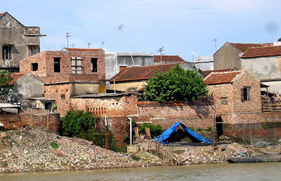 Thăm làng gốm cổ Thổ Hà