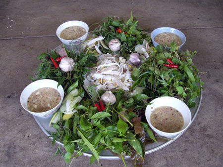 GỎI CÁ MÈ – MÓN KHOẢI KHẨU VÙNG QUÊ