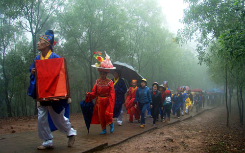 Núi Dành, xuân này chuông lại ngân vang
