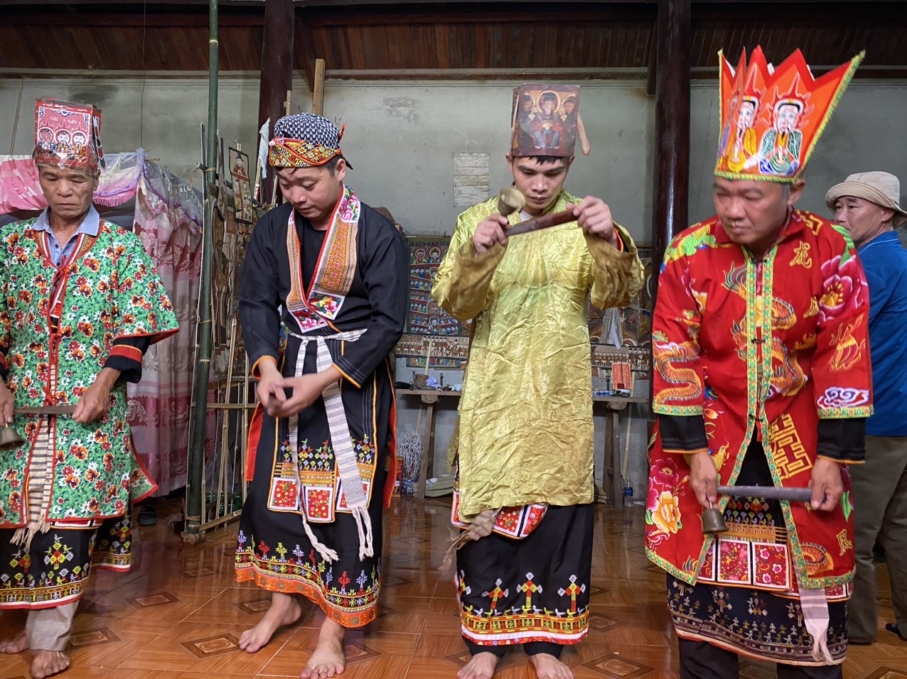 TỤC CẤP SẮC CỦA NGƯỜI DAO