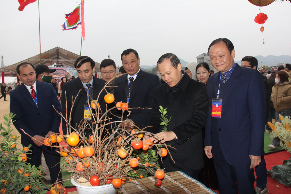 Sloong hao và chợ xuân vùng cao: Sắc màu văn hóa độc đáo