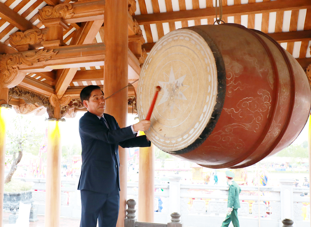 Bắc Giang: Rộn ràng lễ hội Xương Giang