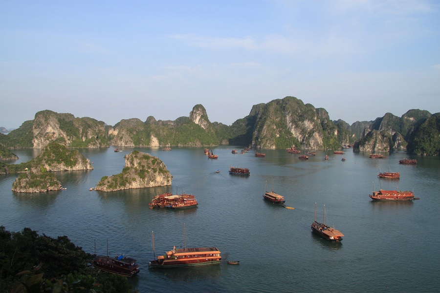 Đẩy mạnh phát triển du lịch thông qua điện ảnh trong nước và quốc tế