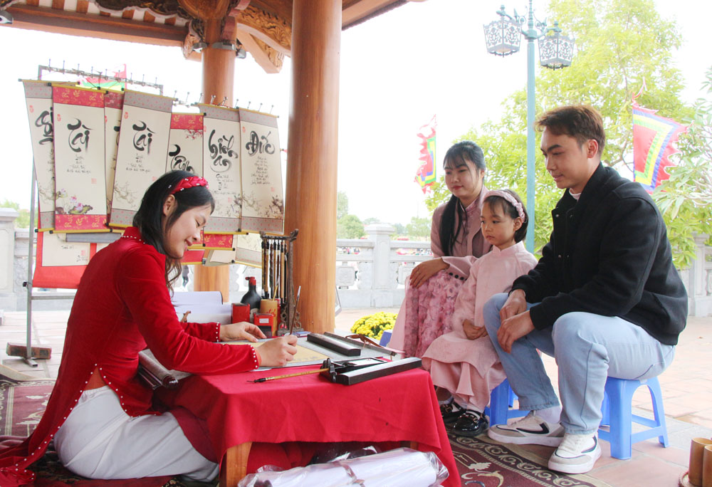 Bắc Giang: Nhiều hoạt động đặc sắc tại lễ hội kỷ niệm 598 năm Chiến thắng Xương Giang