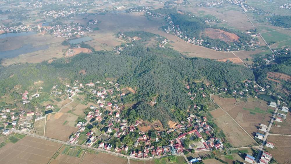 Khai mở bí mật trên núi Phượng Hoàng