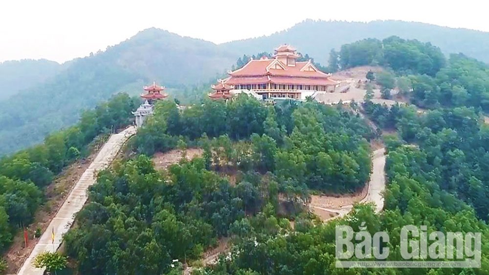 Khởi sắc bức tranh du lịch