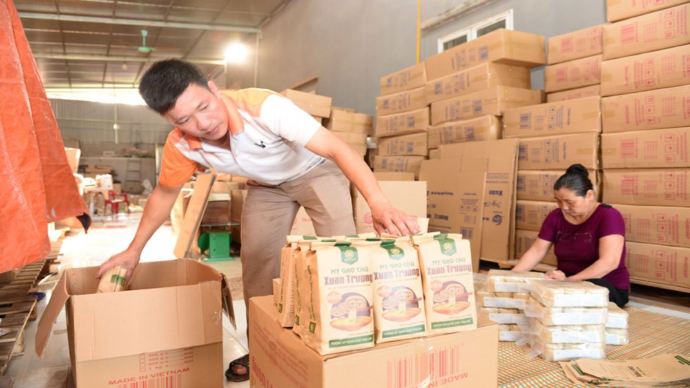 Các làng nghề liên kết sản xuất, khắc phục khó khăn do dịch