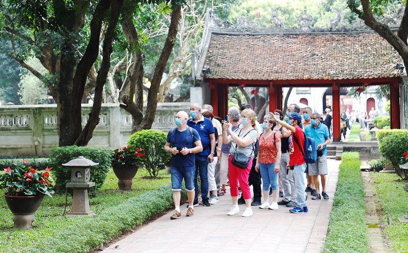 Phát triển du lịch văn minh, thân thiện