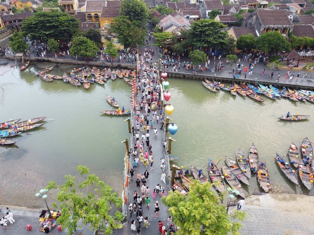 'Nóng' du lịch lễ 30.4 - 1.5