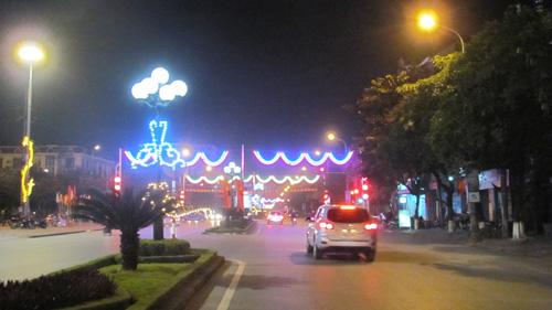 TP Bắc Giang, L&ecirc;n đ&ocirc; thị loại II, Kỷ niệm 85 năm th&agrave;nh lập Đảng cộng sản Việt Nam, đ&oacute; nhận Hu&acirc;n chương Độc lập hạng Ba,