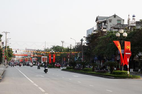 TP Bắc Giang, L&ecirc;n đ&ocirc; thị loại II, Kỷ niệm 85 năm th&agrave;nh lập Đảng cộng sản Việt Nam, đ&oacute; nhận Hu&acirc;n chương Độc lập hạng Ba,