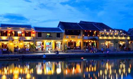 Hội An, v&agrave;o Top 10 th&agrave;nh phố, được y&ecirc;u th&iacute;ch nhất, Wanderlust Travel Awards 2015